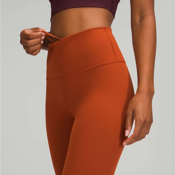 Lululemon Wunder Train 25” - Picture 5 of 6